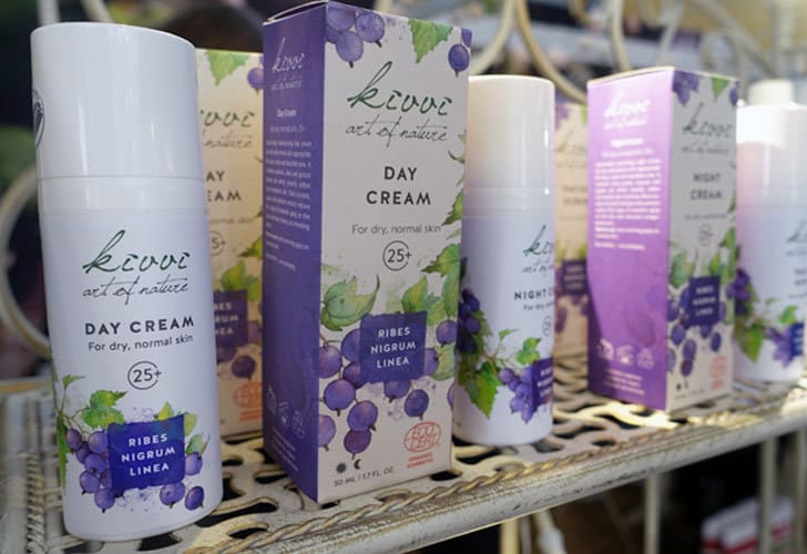 Kivvi Naturkosmetik Neuheiten schwarze Johannisbeere